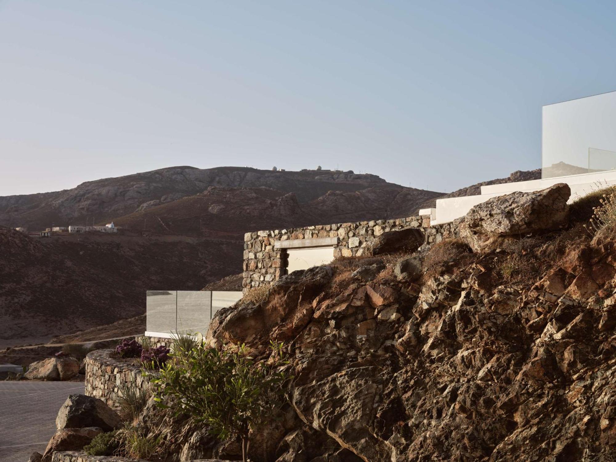 Semeli Coast Mykonos Curio Collection By Hilton Otel Merchia Beach Dış mekan fotoğraf