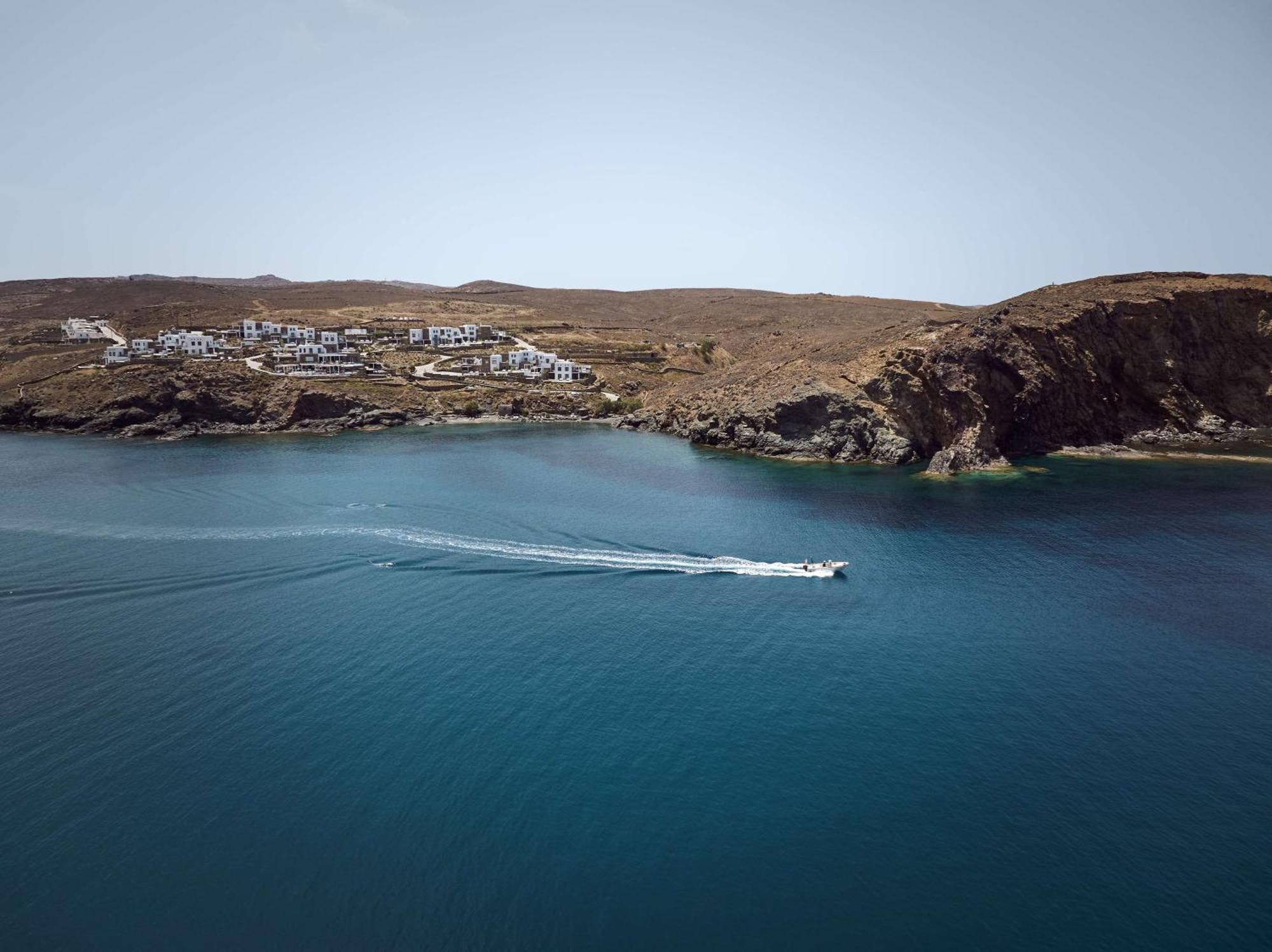 Semeli Coast Mykonos Curio Collection By Hilton Otel Merchia Beach Dış mekan fotoğraf